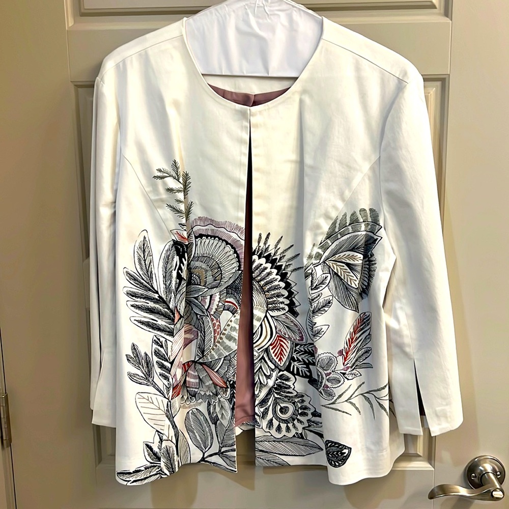Chico's White Floral-Print Open Front Jacket